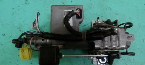 Steering wheel axle set