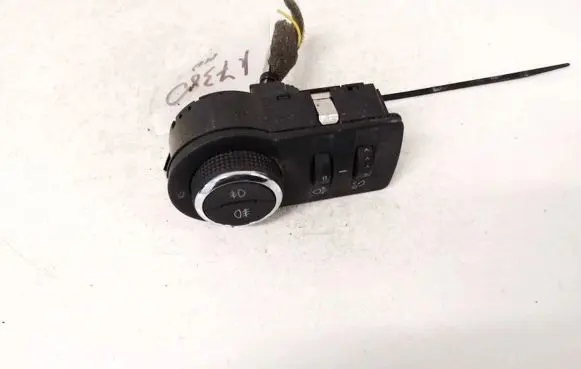 Opel Insignia A Light switch 13268694