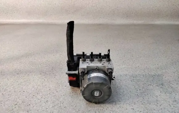 Volkswagen Tiguan ABS Pump 5Q0614517CE56 5Q0614517CE