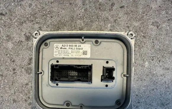 Mercedes-Benz E W213 Xenon control unit/module A2139009623 A2139016311