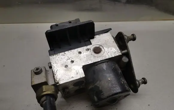 Mercedes-Benz A W168 ABS Pump 0265202433 A0034317412