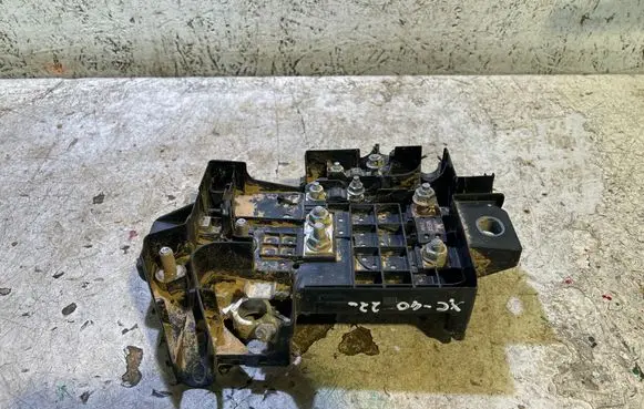 Fuse box set