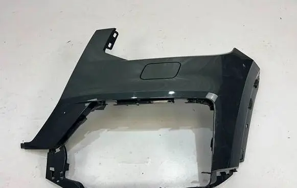 Audi Q2 - Front bumper corner part panel trim 