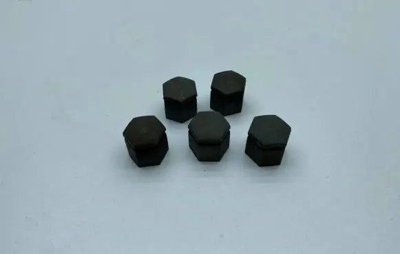 Opel Zafira C Wheel nut cap/cover 
