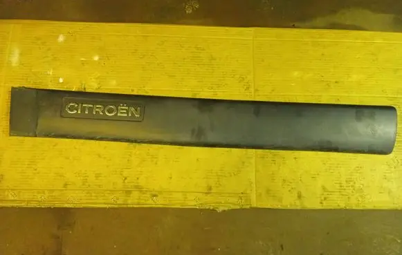 Citroen Berlingo Front door trim (molding) 9619030577