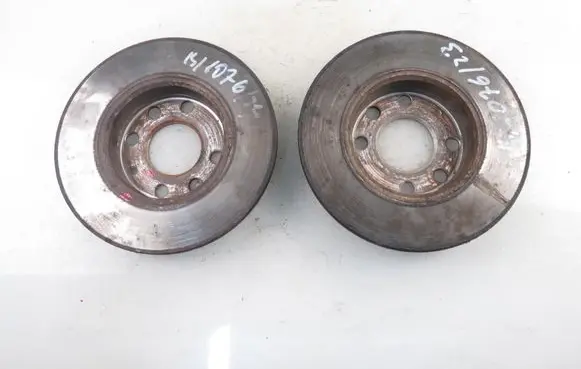 Opel Corsa B Front brake disc 