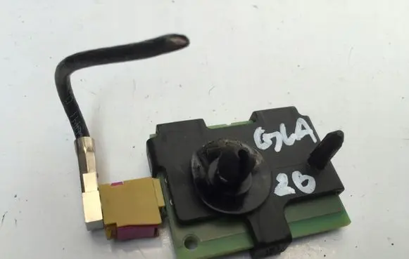 Mercedes-Benz GLA H247 Door control unit/module A1779052902