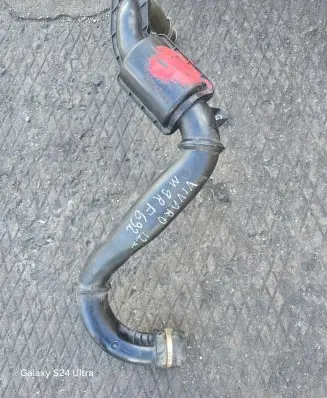 Opel Vivaro Intercooler hose/pipe 8200760909 93861385 071650M
