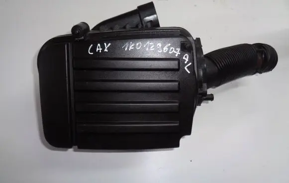 Audi A3 S3 A3 Sportback 8P Air filter box 1K0129607AL