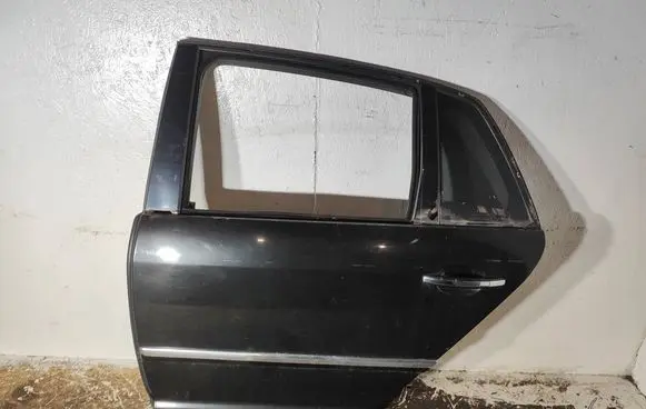 Volkswagen Phaeton Rear door 3D0863881