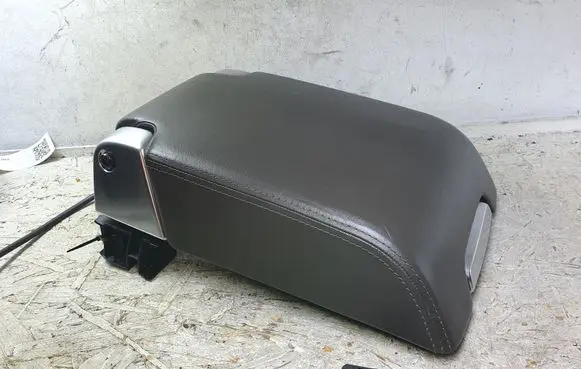 Land Rover Range Rover Sport L320 Armrest FJC500012