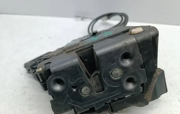 Mazda 3 I Rear door lock 3N6AA26412B 924013200