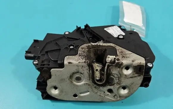 Ford C-MAX II Rear door lock AM5AU26412CG IMPRK1602531