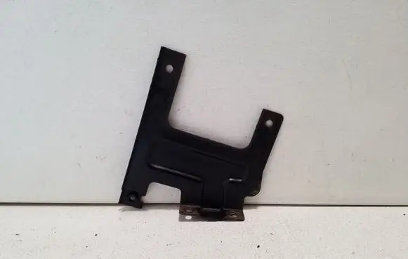 Suzuki Grand Vitara II Other engine bay part
