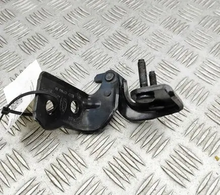 Land Rover Discovery 5 Tailgate/trunk/boot hinge HY3242901AC
