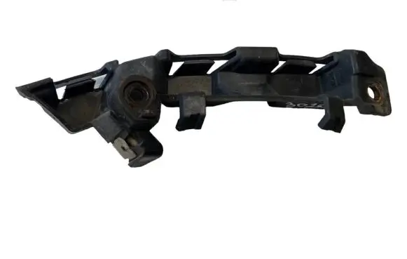 Land Rover Range Rover Sport L320 Front bumper mounting bracket DPL000171