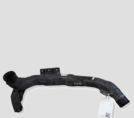 Volkswagen PASSAT B7 Intercooler hose/pipe 1K0145762HJ