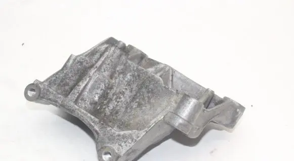 Jaguar XF X250 Engine mounting bracket 9656597780
