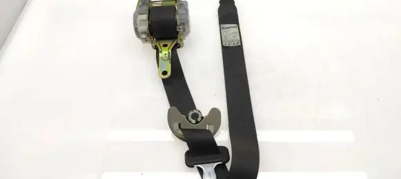 Subaru Legacy Front seatbelt 7K7330P 0432127