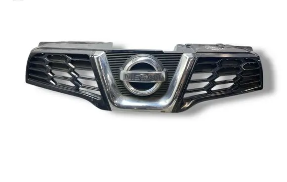 Nissan Qashqai Front bumper upper radiator grill 62310BR00A 9962M5024