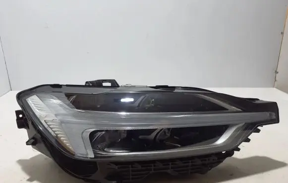 Volvo XC60 Headlight/headlamp 31420418