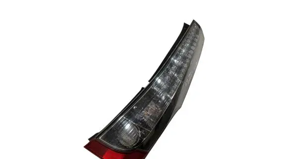 Mitsubishi Grandis Rear/tail lights