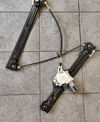 BMW X5 E70 Front door window regulator with motor 7267663 7197301 7267691