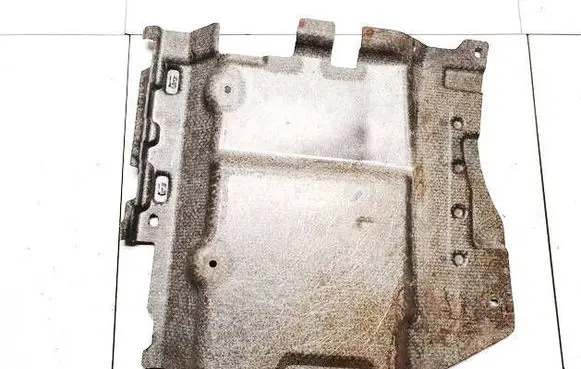 Mercedes-Benz GL X164 Engine splash shield/under tray 1646801123