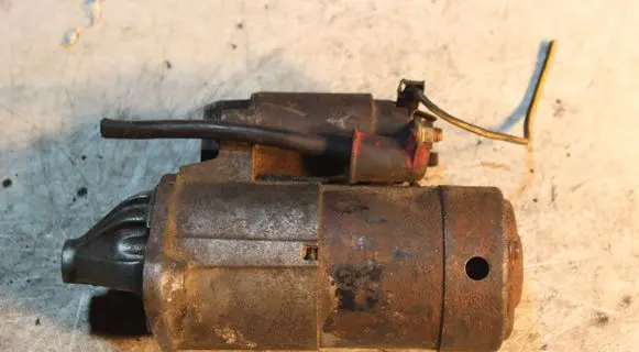 Mitsubishi Sigma Starter motor M1T73283