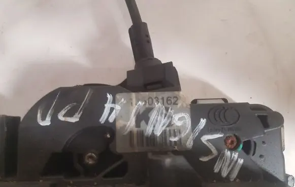 Opel Insignia A Front door lock 13503162 00463741