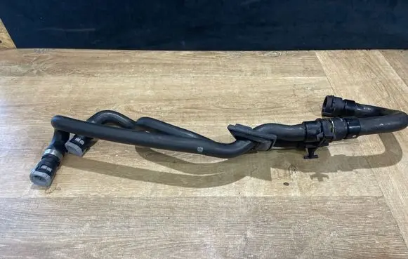 Land Rover Discovery Sport Engine coolant pipe/hose 6G9118C266CG GJ328B159AA