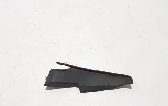 MG ZS Wiper trim 10252576