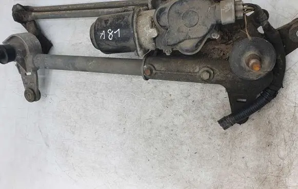 Honda Accord Front wiper linkage and motor 4821L32201