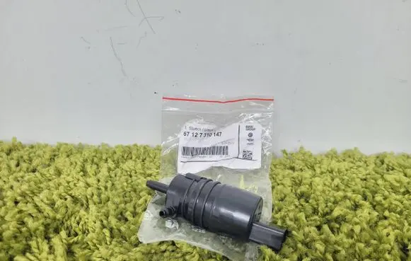 BMW M5 Windscreen/windshield washer pump 67127310147 7310147