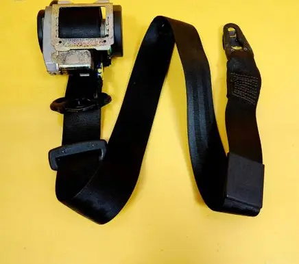 Audi A4 S4 B6 8E 8H Front seatbelt 560795400A