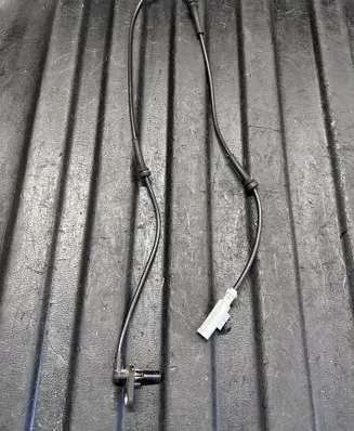 Land Rover Range Rover Sport L494 ABS brake wheel speed sensor 73297 7329738 888500133