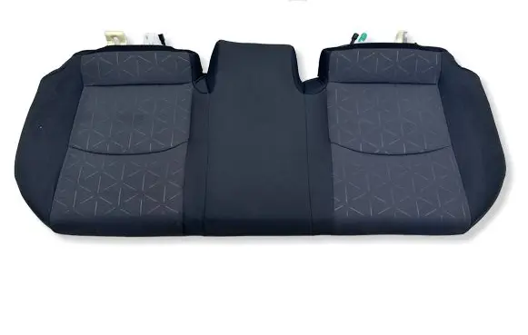 Toyota RAV 4 (XA50) Second row seats 