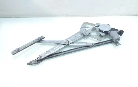 Toyota GT 86 Front door window regulator with motor 61188CA000 0620403330