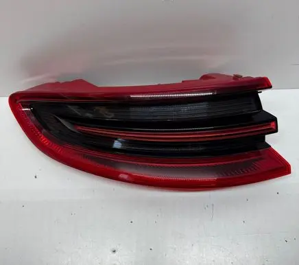 Porsche Macan (95B) Rear/tail lights 95B945095E