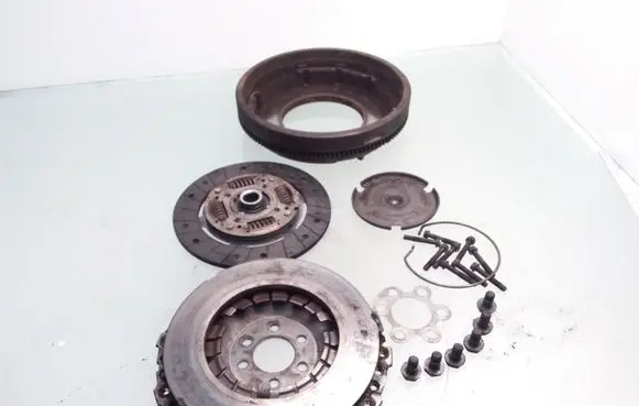 Audi A3 S3 8L Clutch set kit 027105273D 693919240811 688498R