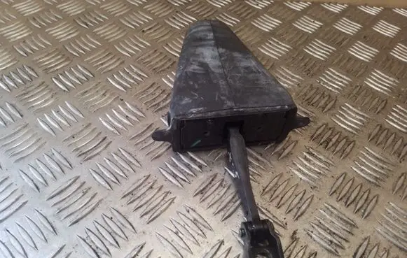 BMW X5 E53 Rear door check strap stopper 8402561