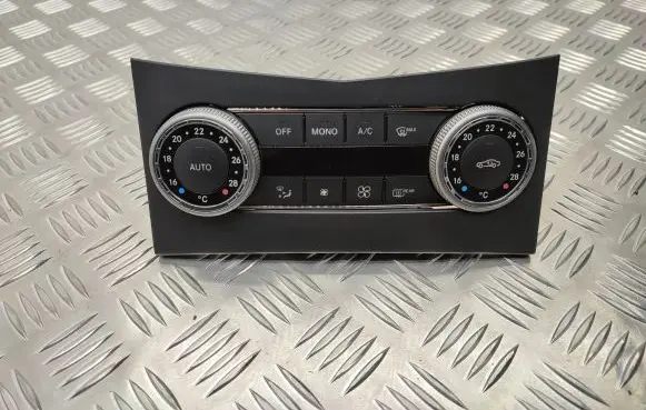 Mercedes-Benz GLK (X204) Climate control unit 2048305790 A2046808107