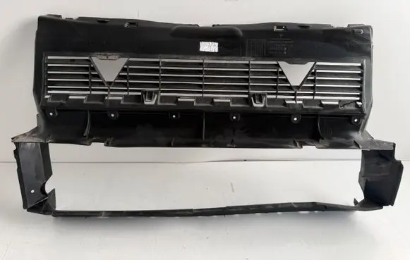 Porsche Panamera (971) Intercooler air guide/duct channel 971121707D