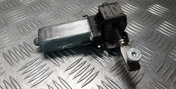 Volkswagen Touareg I Seat adjustment motor D295700 988582102