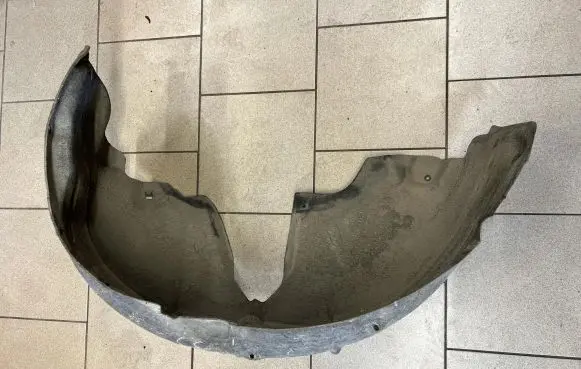 Audi TT TTS Mk2 Rear arch fender liner splash guards 8j0810171