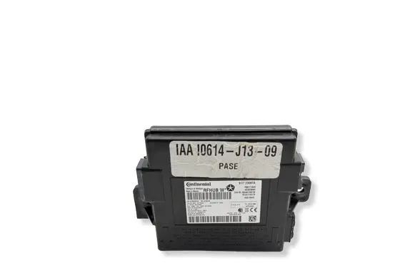 Jeep Grand Cherokee Other control units/modules P68211126AD 617723087A 1AA0614J1309
