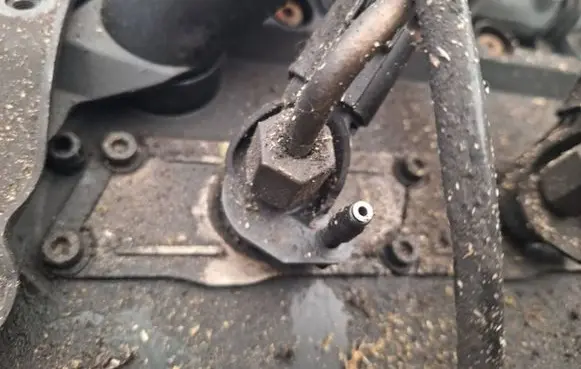 Audi A6 S6 C6 4F Fuel injector