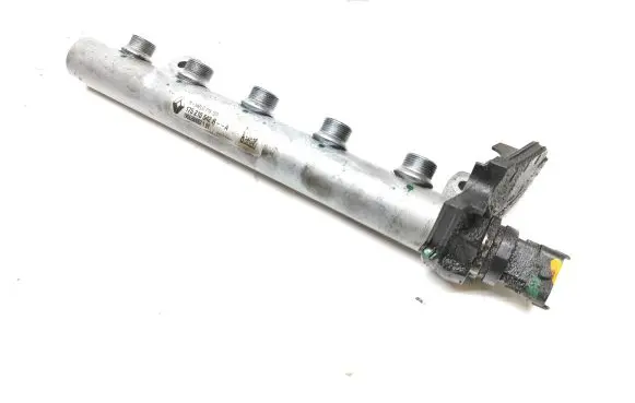 Renault Trafic III (X82) Fuel main line pipe 175210542R 1906200082 HMLGT1810R