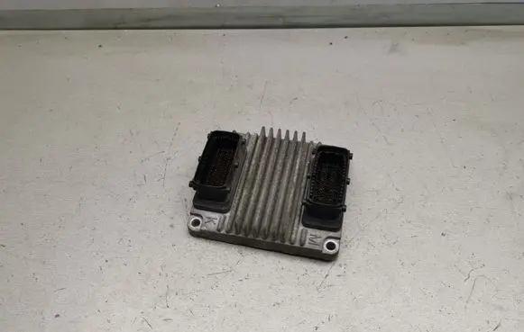 Opel Meriva A Engine control unit/module 12242000