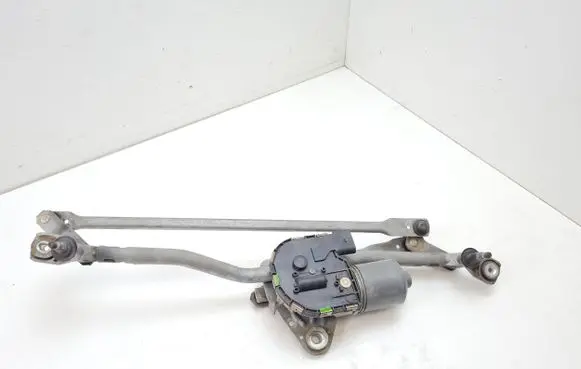 Audi A6 S6 C6 4F Front wiper linkage and motor 4F1955119C 0390241651 3397020928